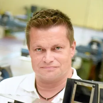 Volker Knipping
